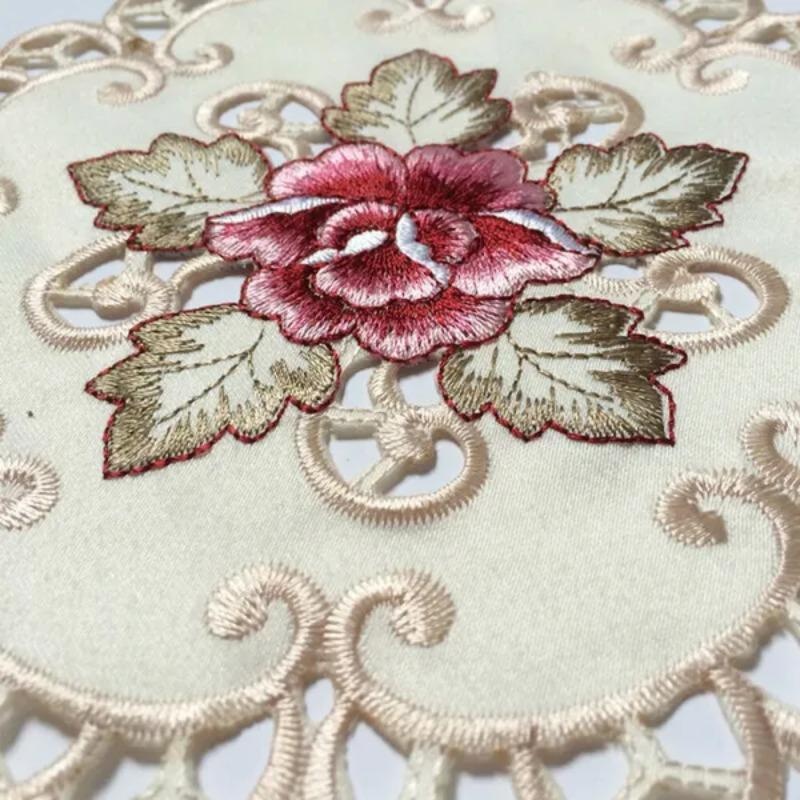 4pcs Round Embroidered Flower  – Outdoor Furniture Dining recenzja i cena